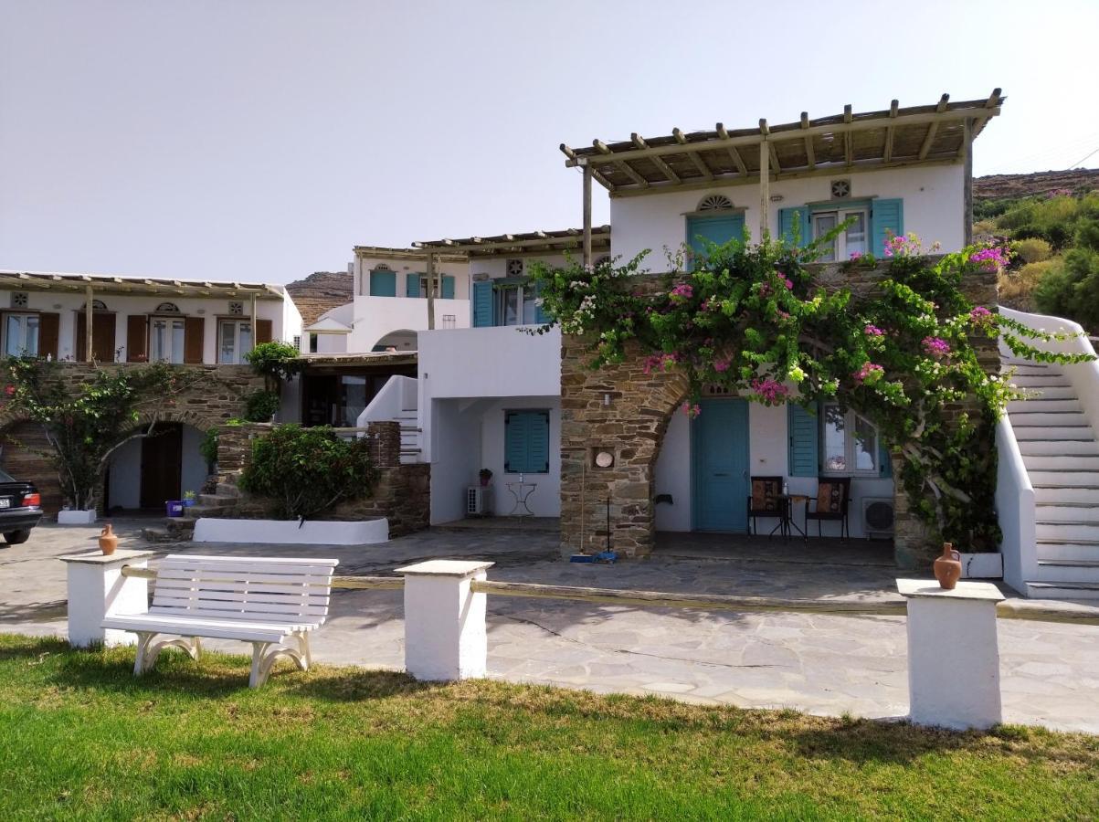 Aegean Sunset Apartment Kionia Exterior photo